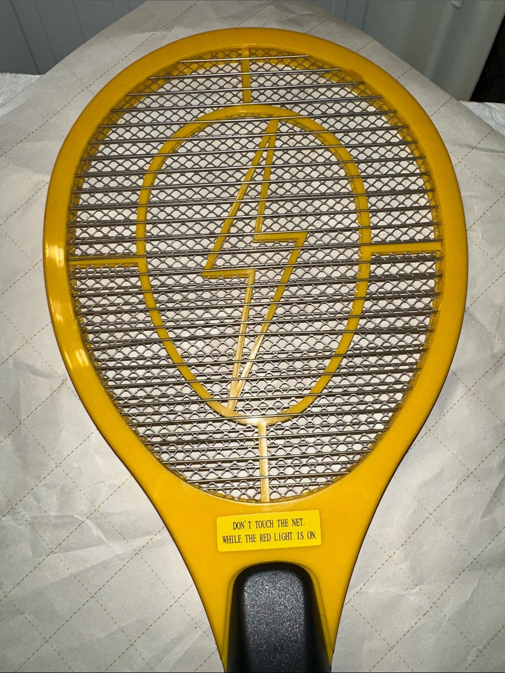 Electric Bug Zapper Racket - Picture 2 of 6